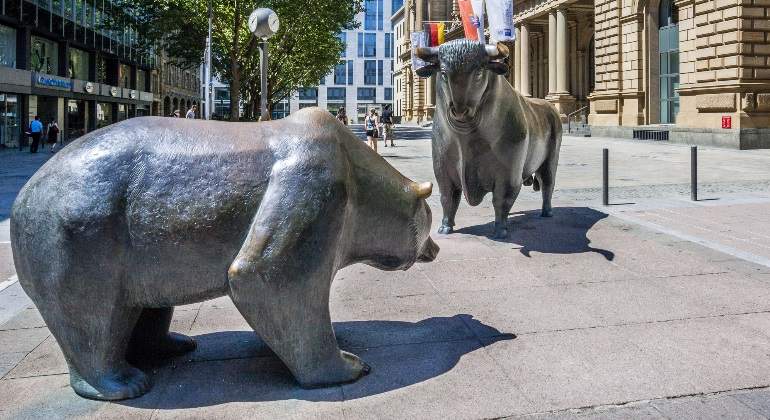 oso-toro-bajistas-alcistas-estatuas-bolsa-frankfurt-dax-30-getty-770x420.jpg