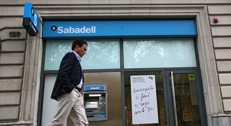 banco-sabadell-sucursal.jpg