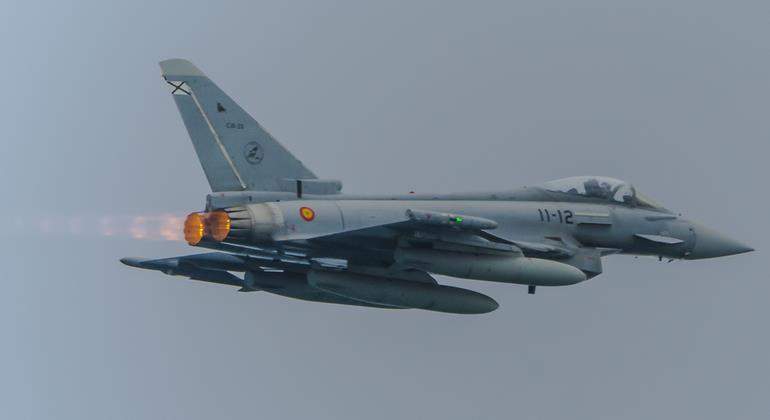 eurofighter-spain-770-dreamstime.jpg
