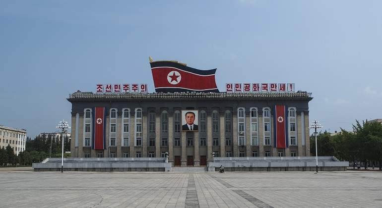Gran-edificio-en-Corea-del-Norte-iStock.jpg