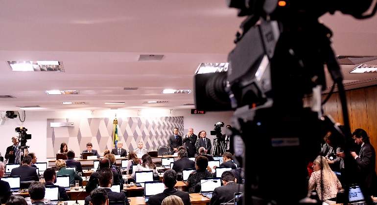 brasil-rouseff-senaDO-770X420-efe.jpg