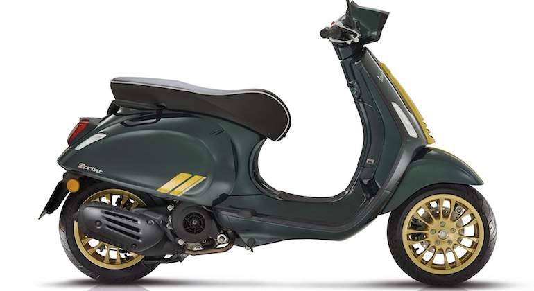 vespa-racing-sixties-2020-01.jpg