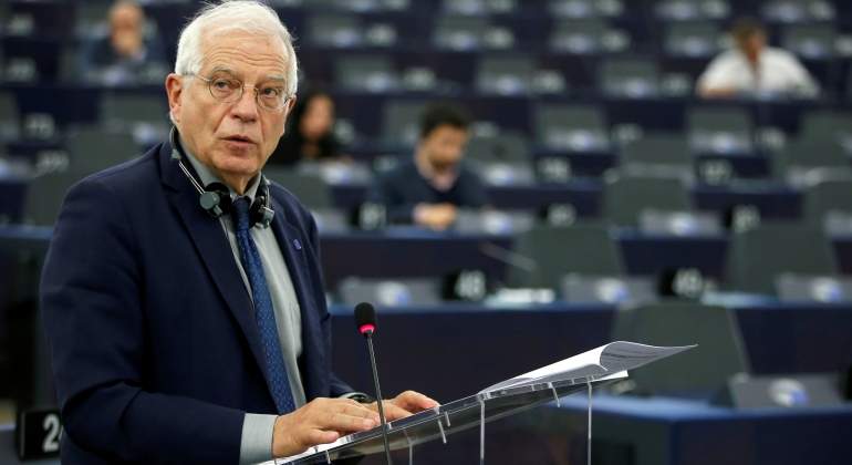 borrell-eurocamara-11feb20-reuters.jpg