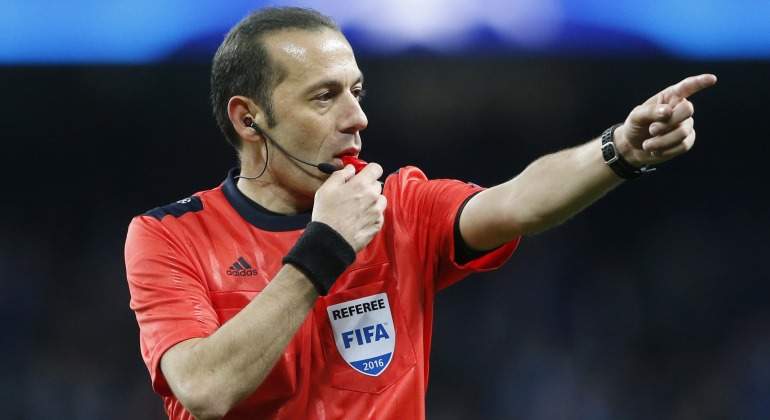Cakir-2016-Manchester-City-RealMadrid-reuters.jpg