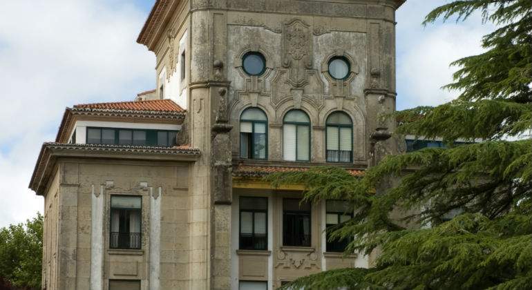 USC-DEFINI.jpg