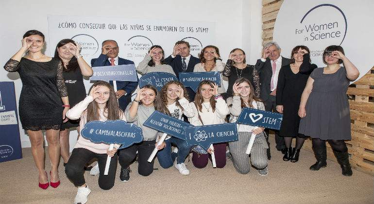 Foto-Grupo-L27Oreal-Unesco-For-Women-in-Science111111111111.jpg