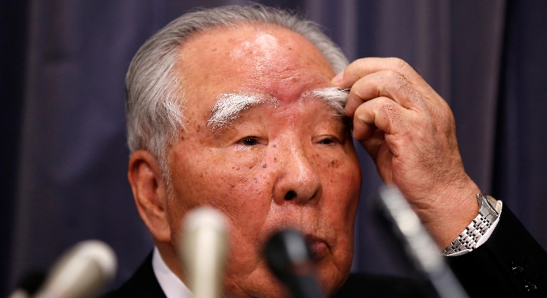 osamu-suzuki-2.jpg