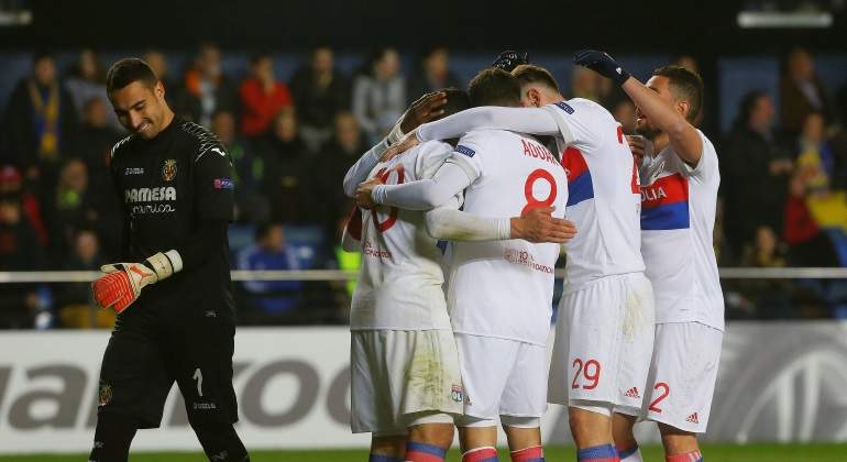 lyon-celebra-gol-villarreal-reuters.jpg