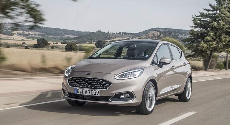 ford-fiesta-2017-1.jpg