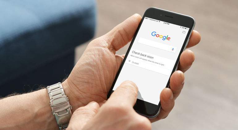google-iphone.jpg