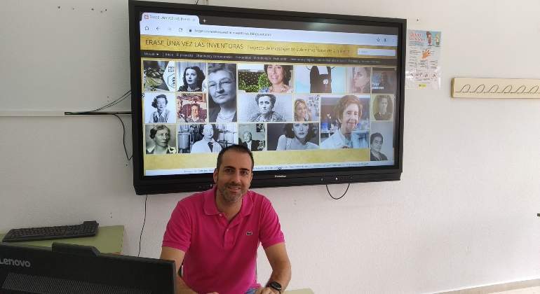 clase-finanzas-nios-mascarilla