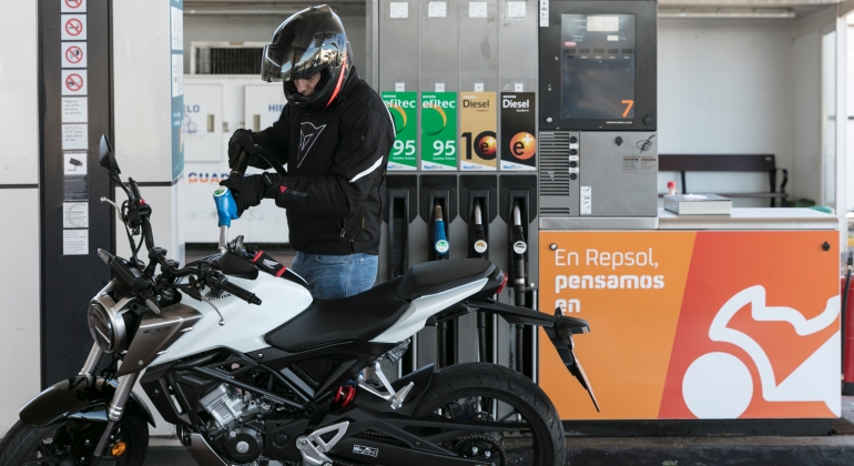 Moto-Stop-2.jpg