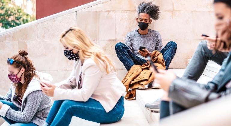 estudiantes-mascarillas-2.jpg