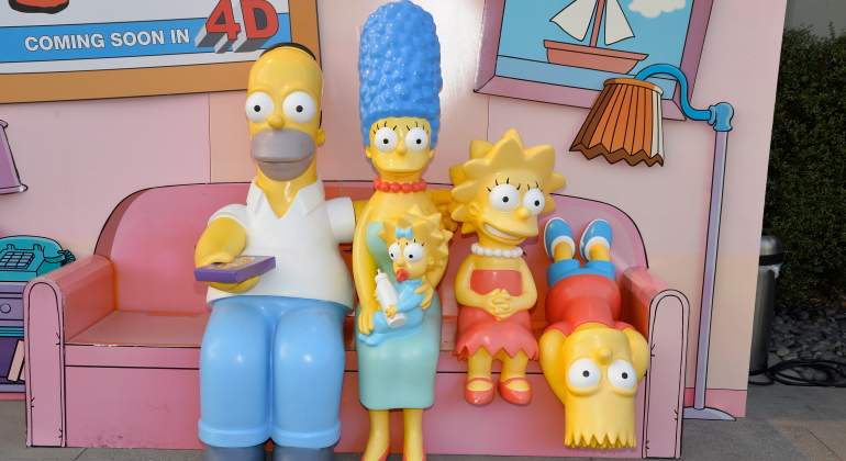 simpson-sofa-getty.jpg