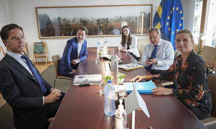 frugales-cumbre-ue-ep.jpg