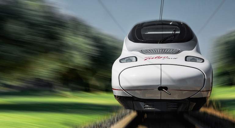 talgo-avril-campo.jpg
