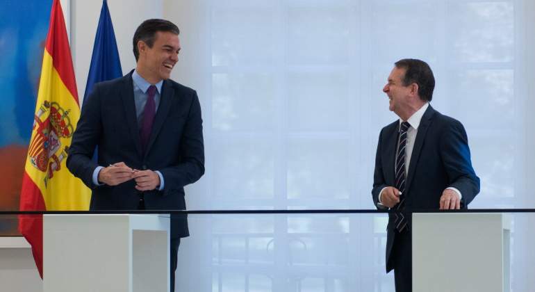 sanchez-caballero-acuerdo-femp-ep.jpg