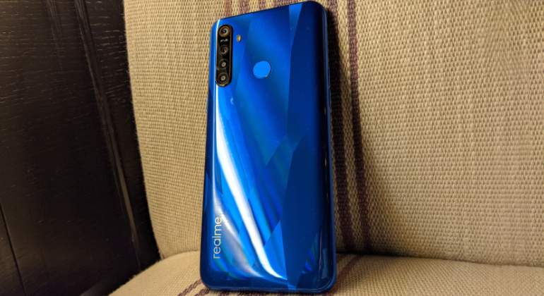 realme-5-5.jpg