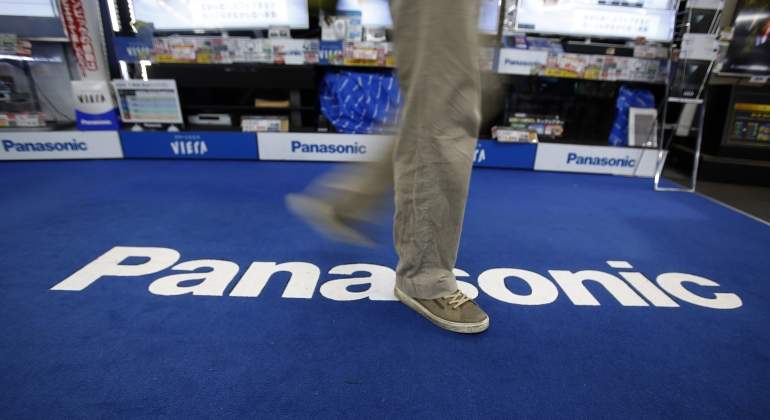 panasonic-reuters.jpg