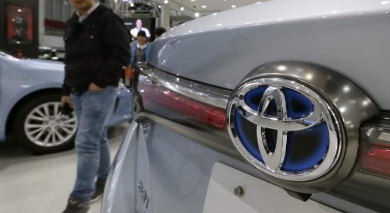 toyota-logo-efe.jpg
