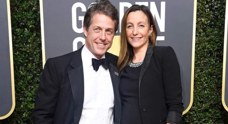 hugh-grant-padre770.jpg