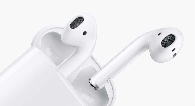 airpods-3.jpg