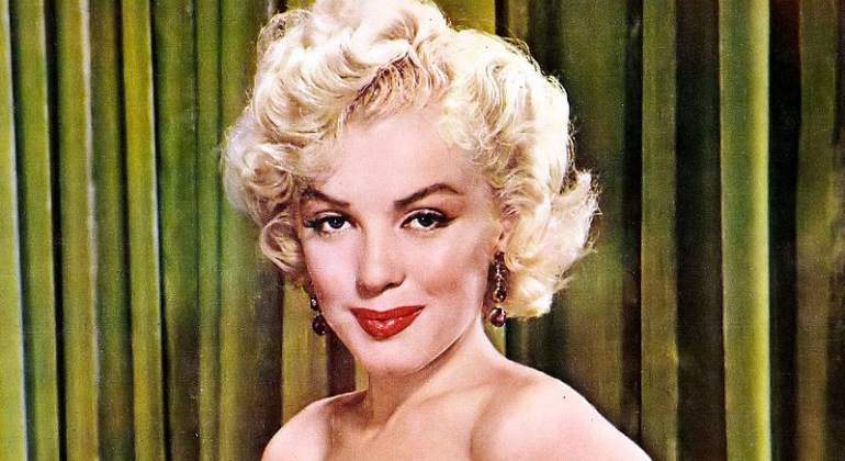marilyn-monroe-wikipedia.jpg
