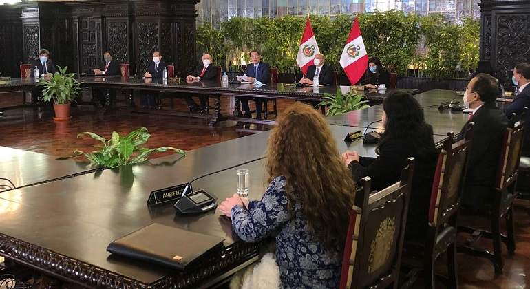 vizcarra_cateriano770.jpg