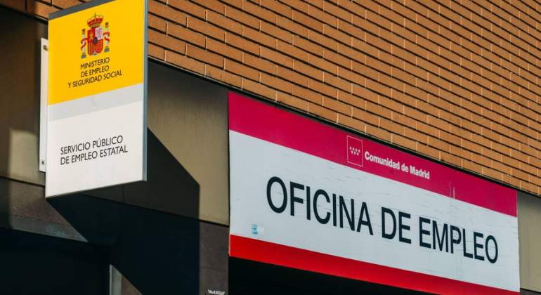 oficina-empleo-crisis.jpg