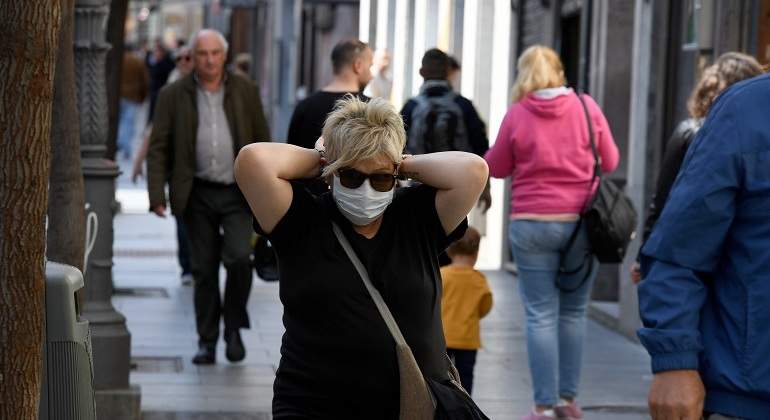 mujer-mascarilla-calle-madrid-coronavirus-cordonpress.jpg