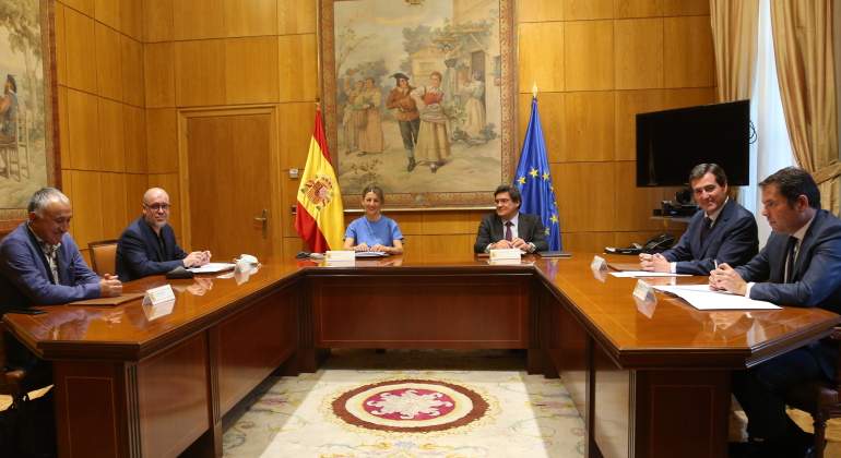 yolanda-diaz-escriva-reunion-erte-ep.jpg