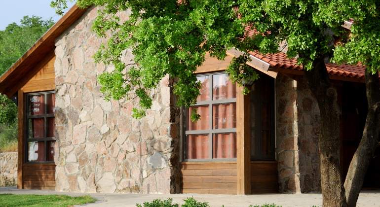 casa-rural-dreamstime.jpg
