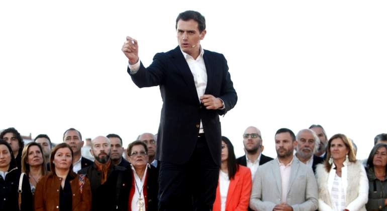 mitin-rivera-coruna-efe.jpg