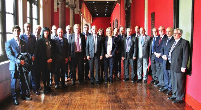 0_firma-grupo-grande1111111111.jpg