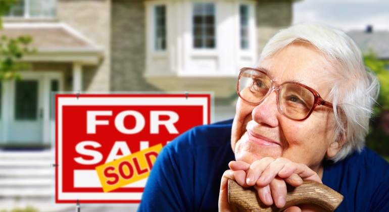 abuela-casa-dreamstime.jpg