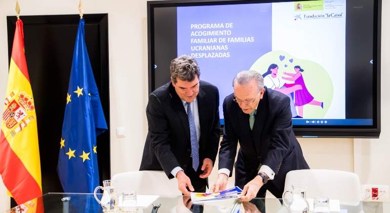 Foto-Jose-Luis-Escriva-Isidro-Faine-acogida-familias-refugiadas.jpg