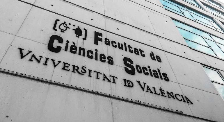 universidad-de-valencia.jpg