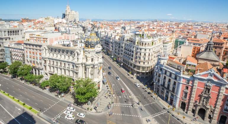 gran-via-dia-dreamstime.jpg