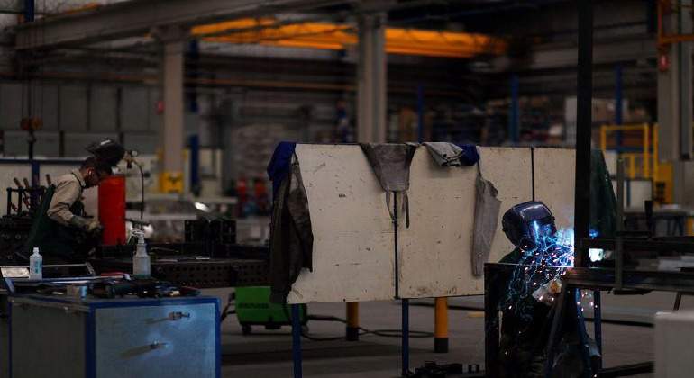 industria-fabrica-empresa-reuters.jpeg