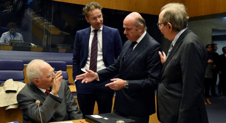 schauble-guindos-eurogrupo-ultimo.jpg