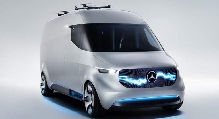 mercedes-furgoneta-dron.jpg