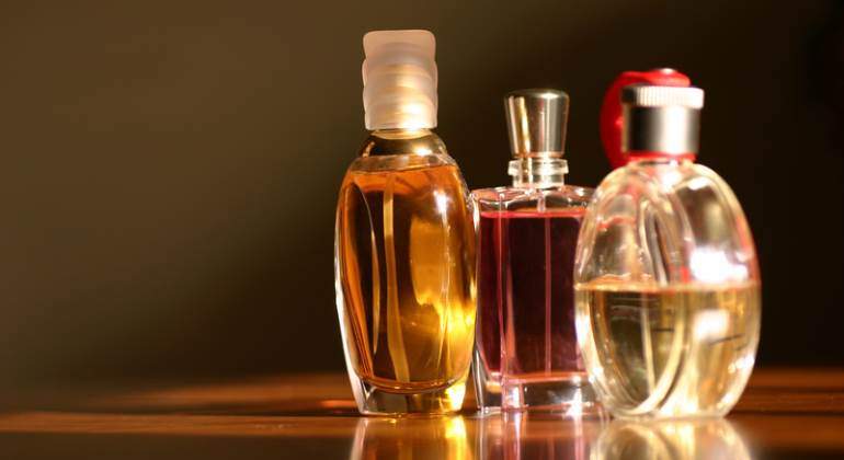 perfumes-dreams-770.jpg