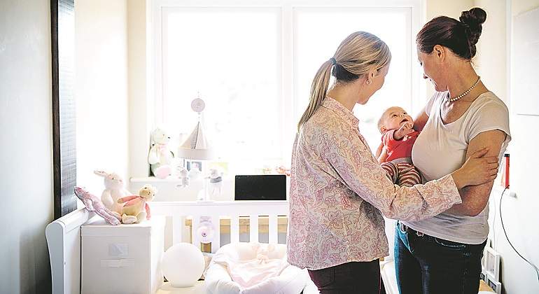 770-x-420-Mujeres-con-nino-Istock.jpg