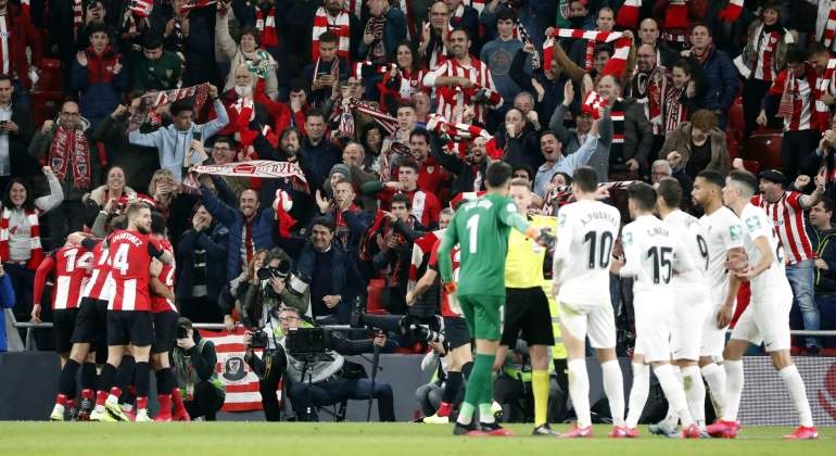 athletic-celebra-granada-ida-copa-efe.jpg