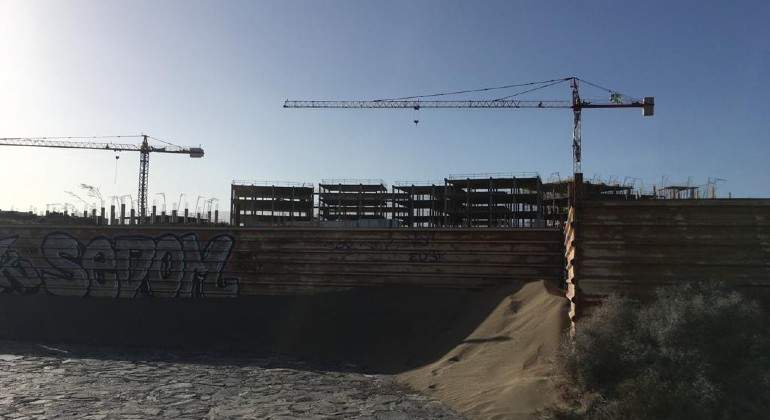 grua.jpg