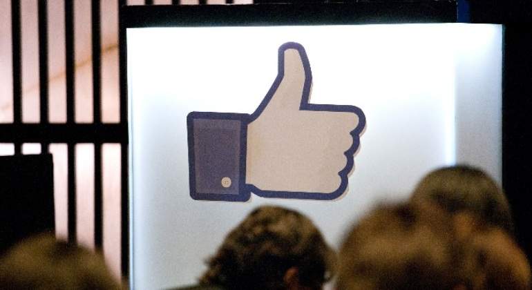 facebook-like.jpg