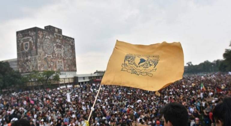 unam-presupuesto-bots.jpg