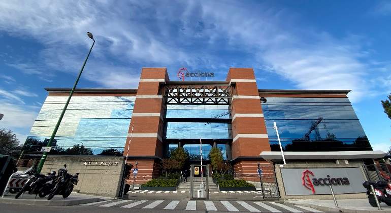 acciona.jpg
