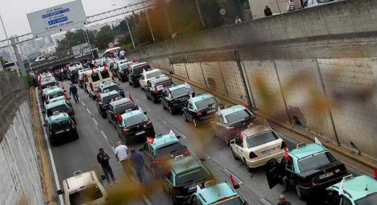 taxi-portugal.jpg