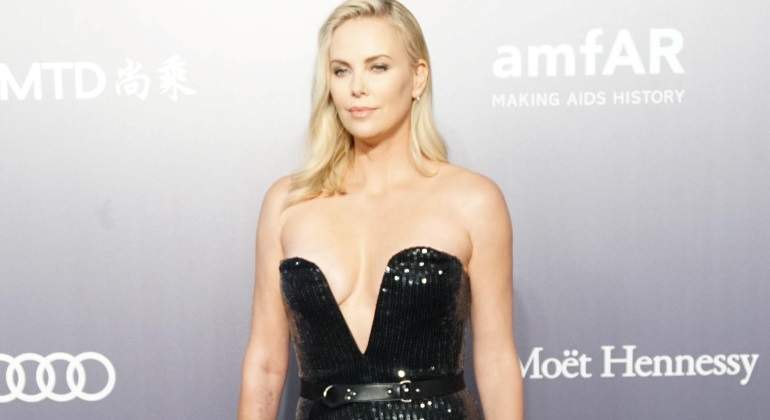 theron-escotazo.jpg